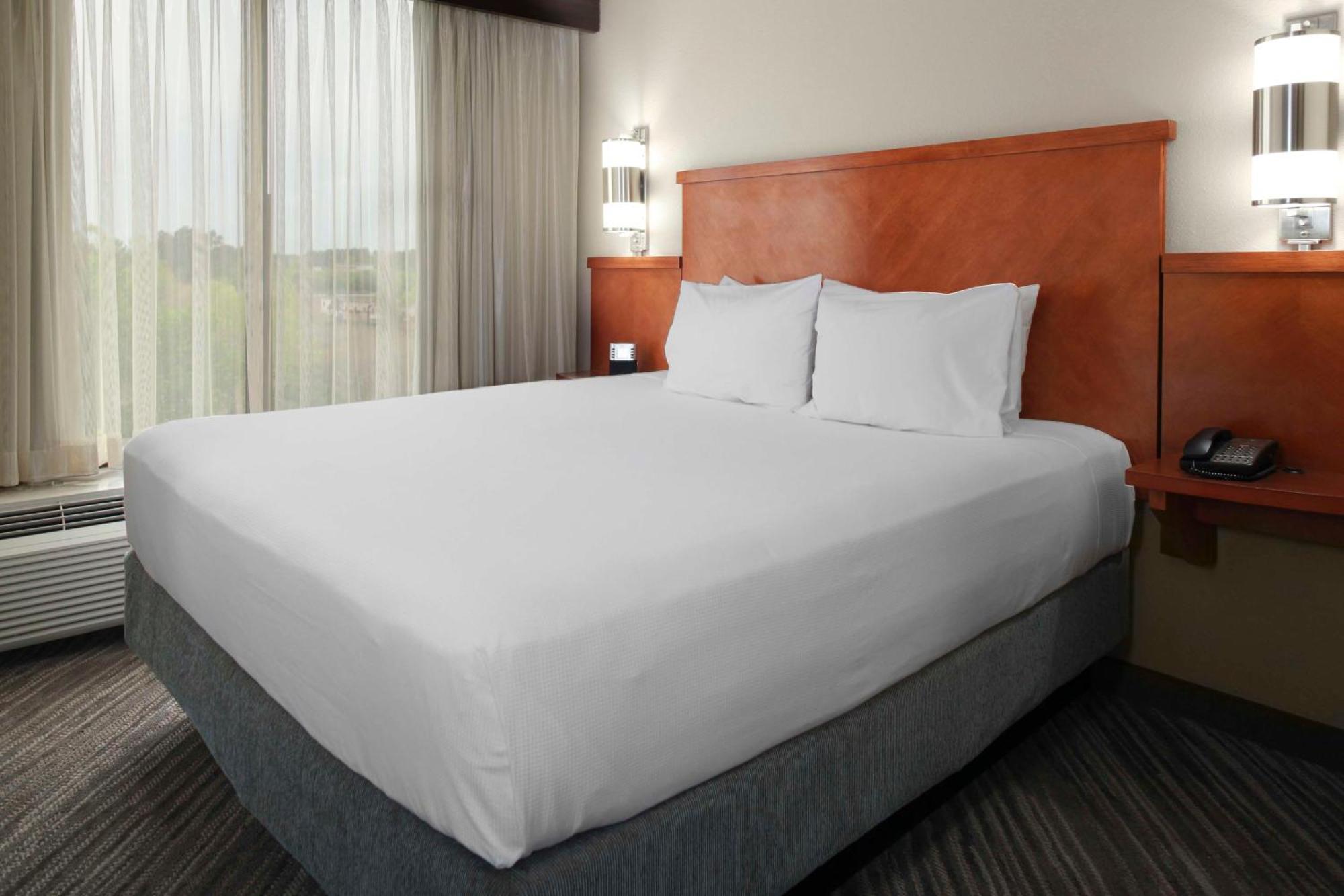 Hyatt Place Detroit/Ливония Экстерьер фото